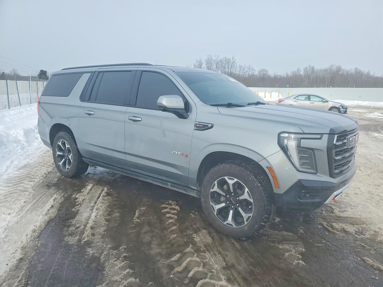2025 GMC Yukon xl AT4