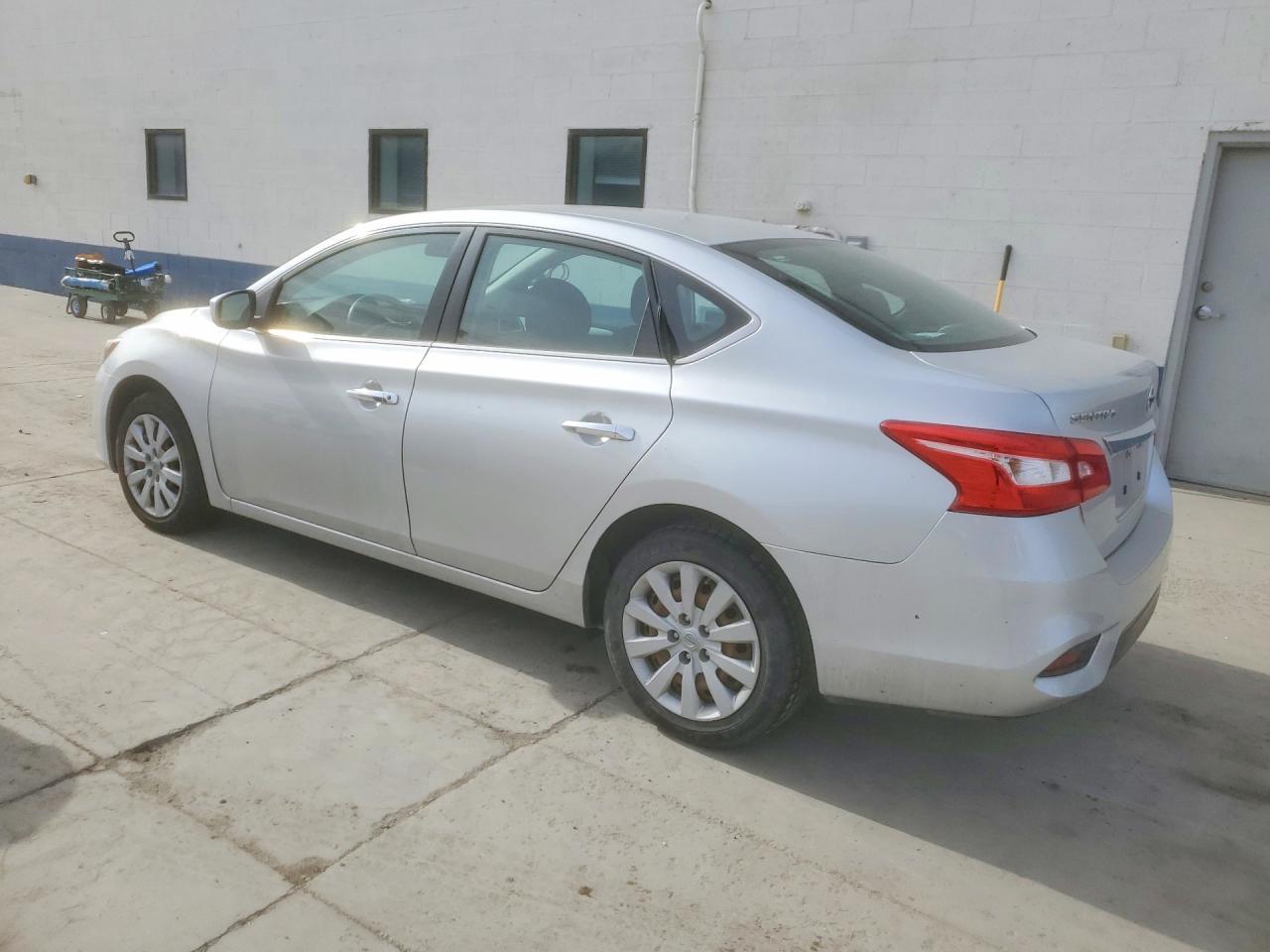 2016 Nissan Sentra s