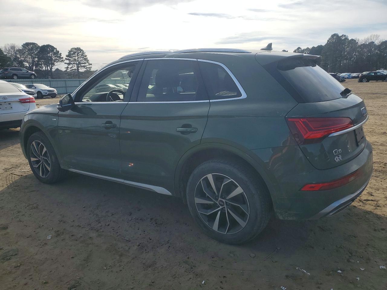 2023 Audi Q5 Premium Plus 45
