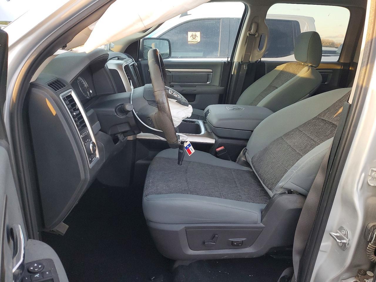 2019 Dodge Ram 1500 Classic slt