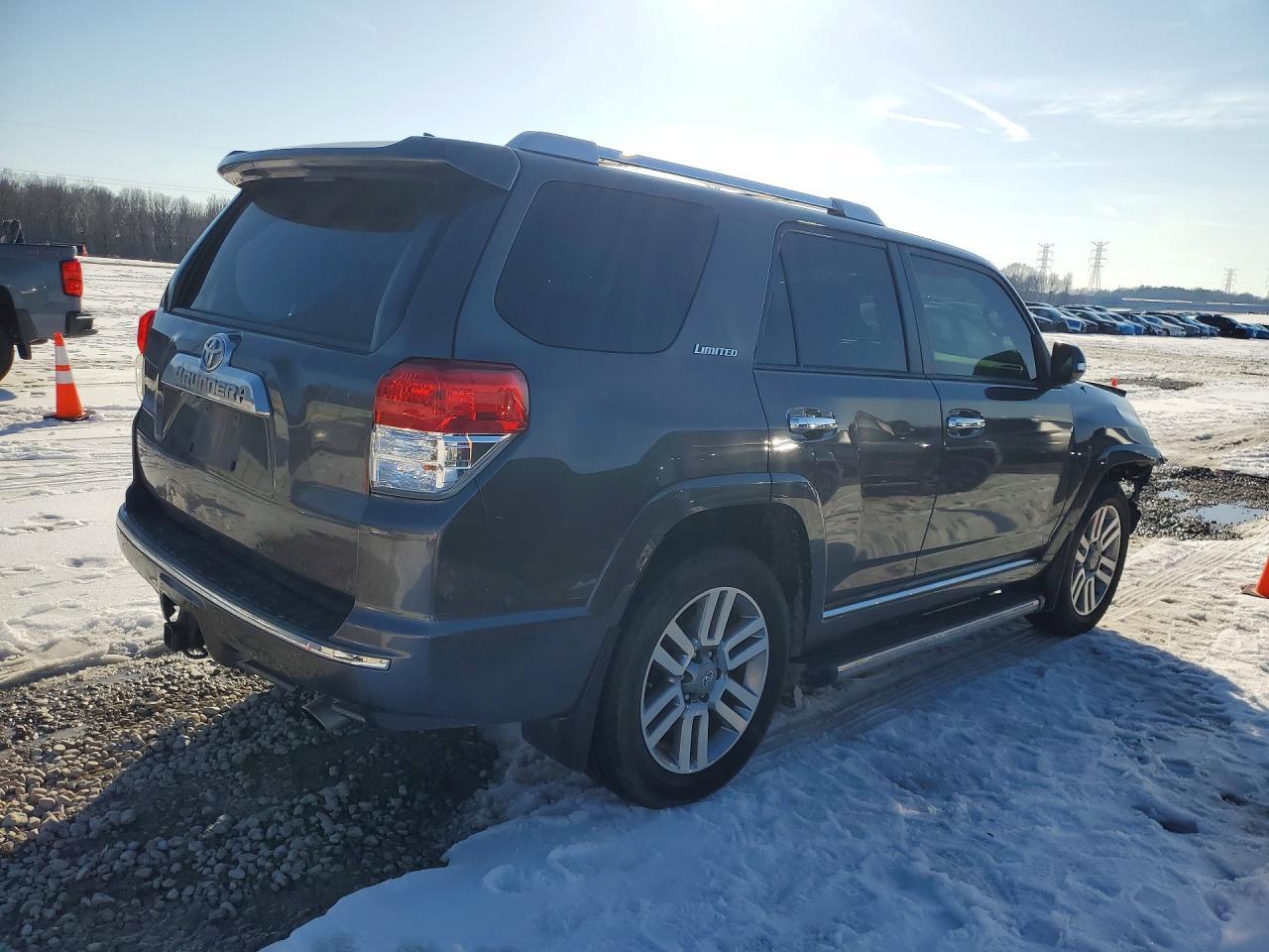2013 Toyota 4runner SR5