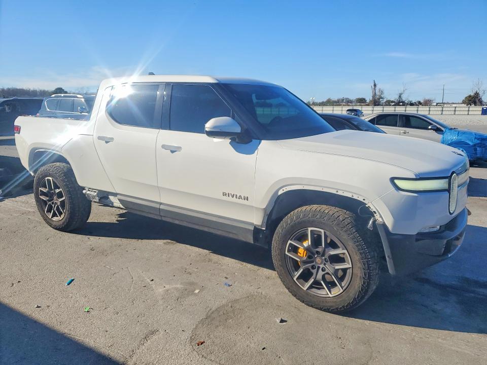 2023 Rivian R1T Adventure