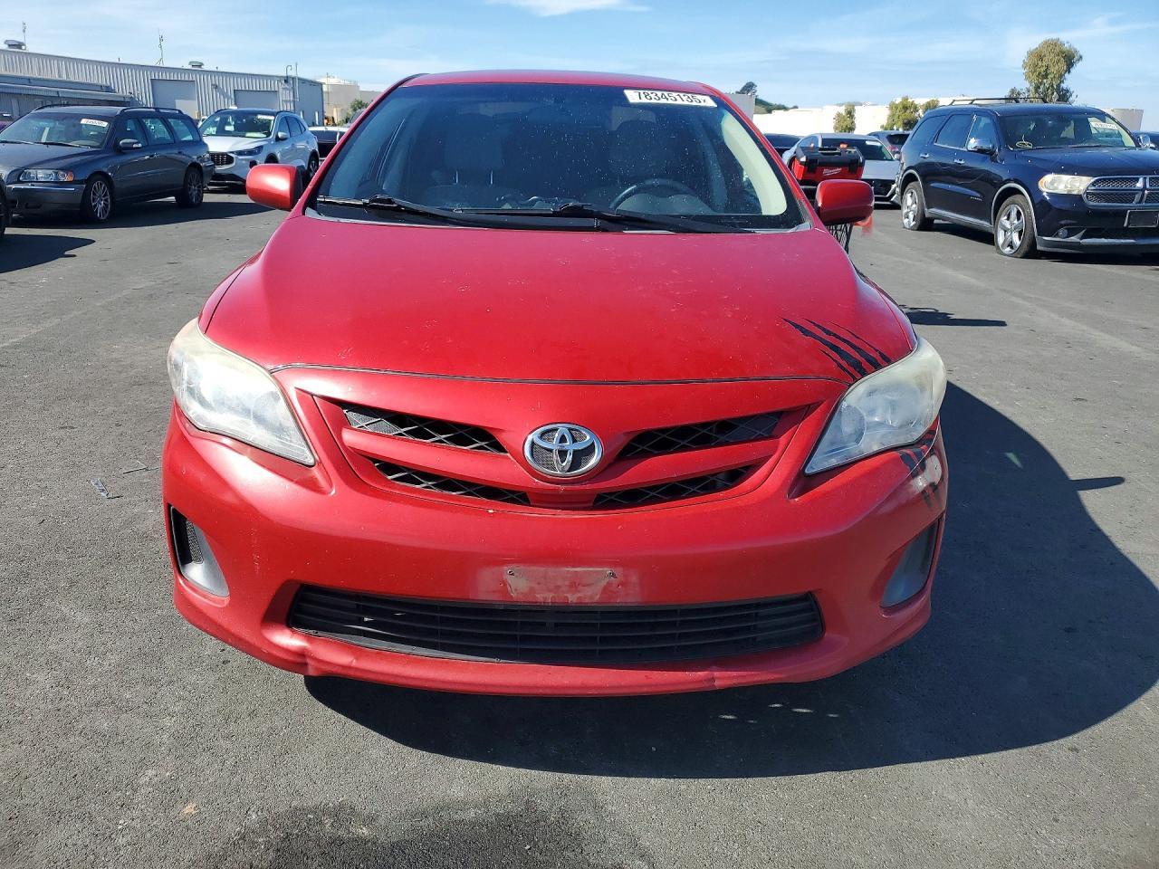 2013 Toyota Corolla l