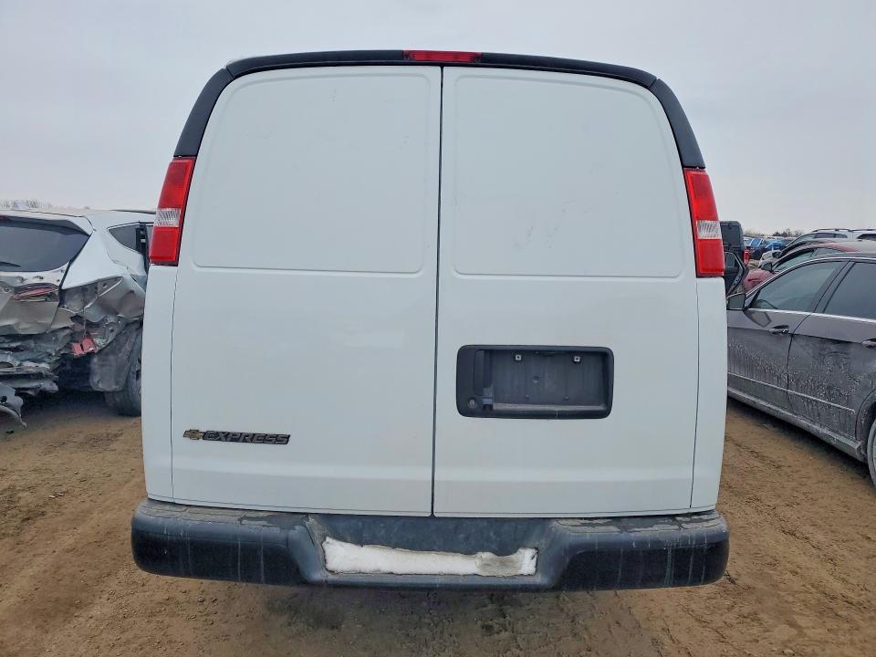 2023 Chevrolet Express G3500