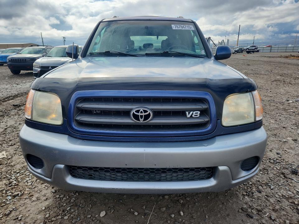 2001 Toyota Sequoia SR5