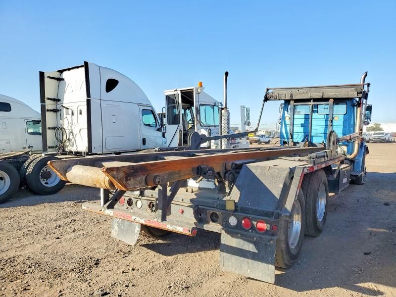 1997 Freightliner Cascadia ROLL-OFF Container Truck