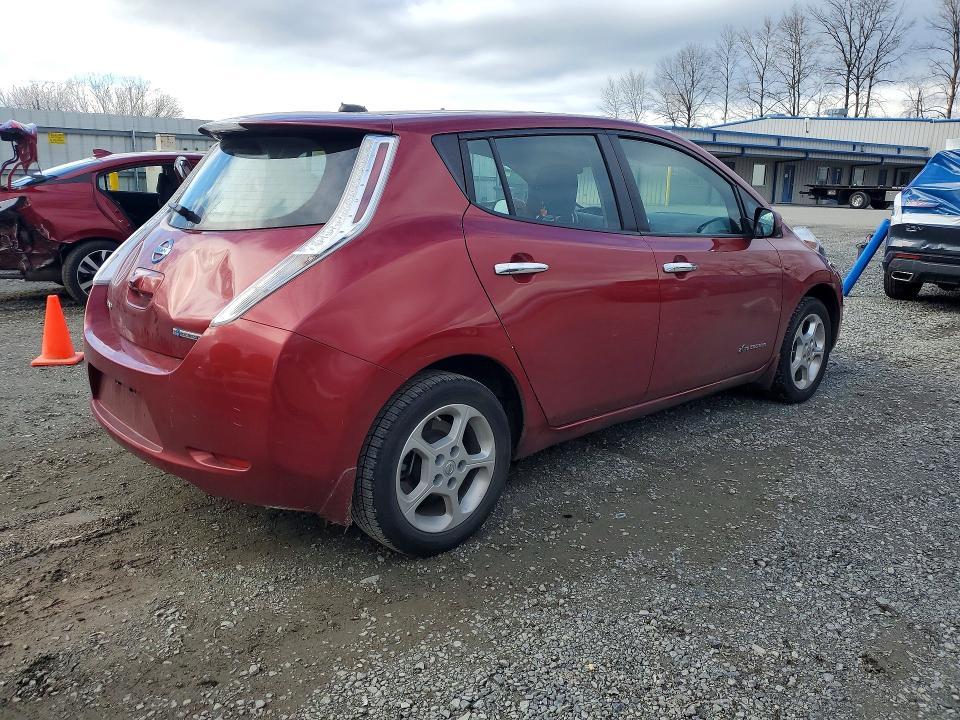 2015 Nissan Leaf sv