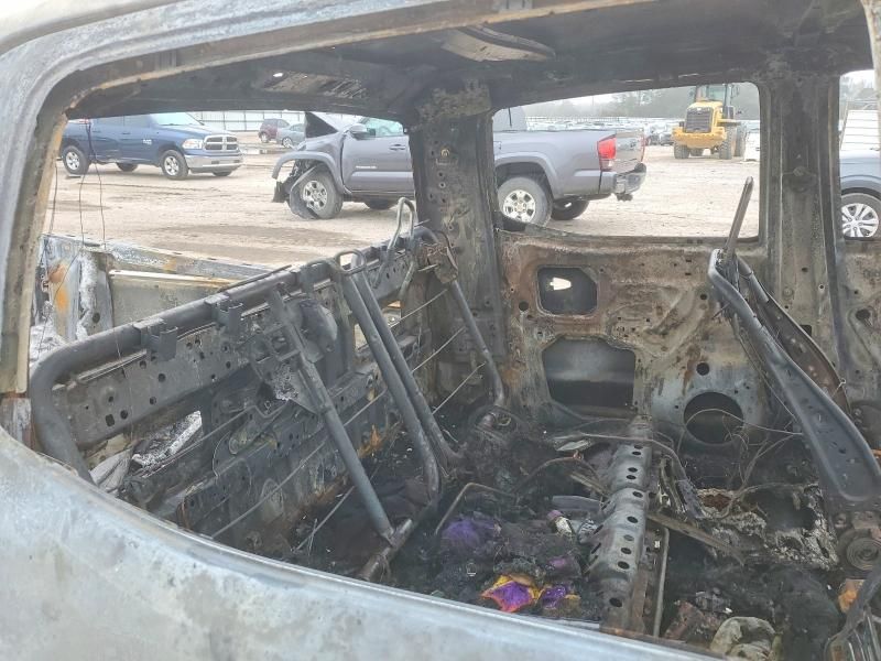 2017 Toyota Tacoma Double cab