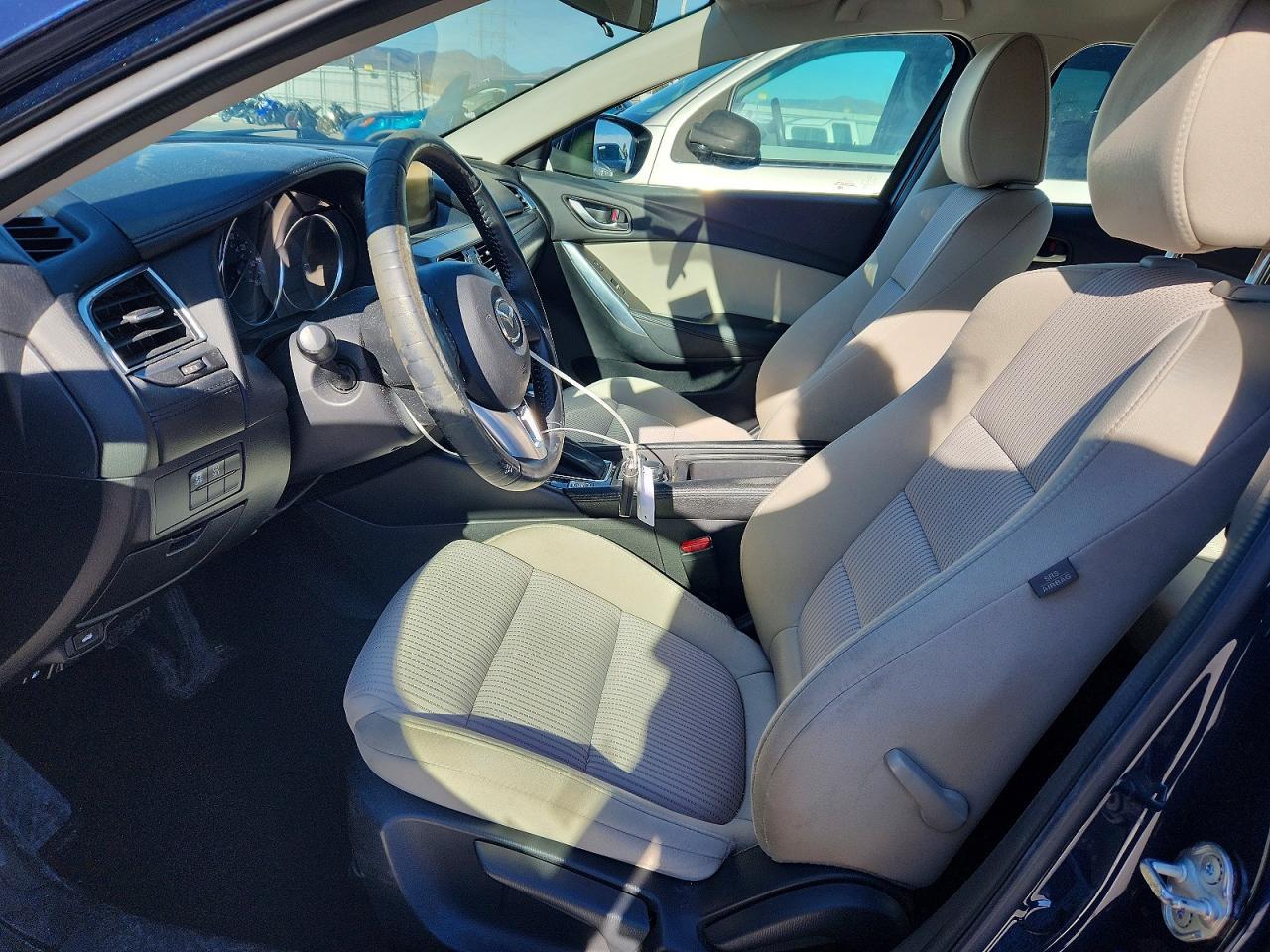 2016 Mazda 6 Sport