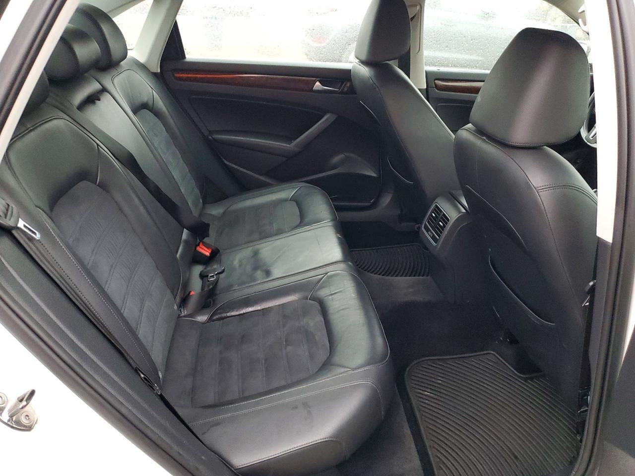 2013 Volkswagen Passat sel