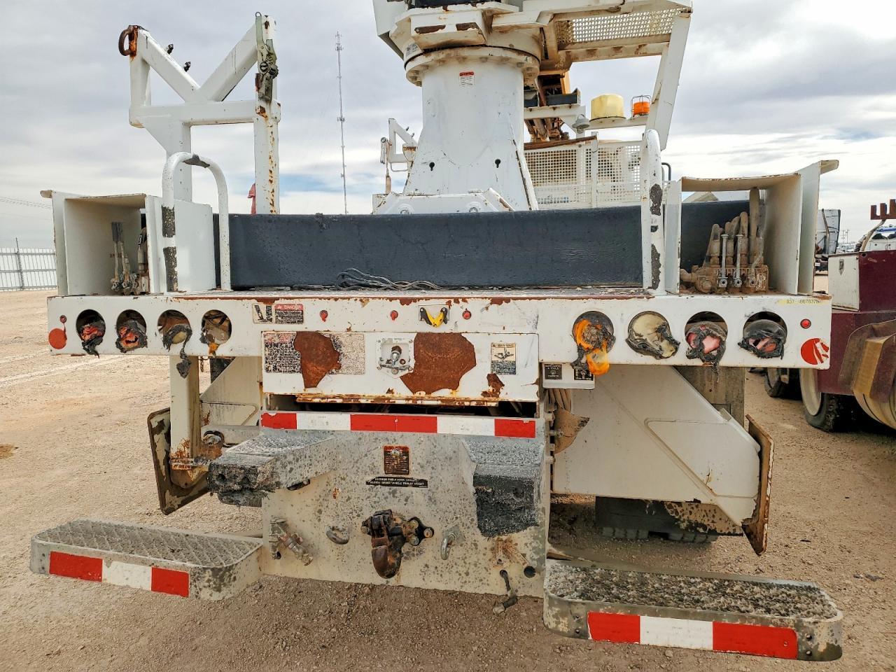 2012 Freightliner Business Class M2 Digger Derrick Truck