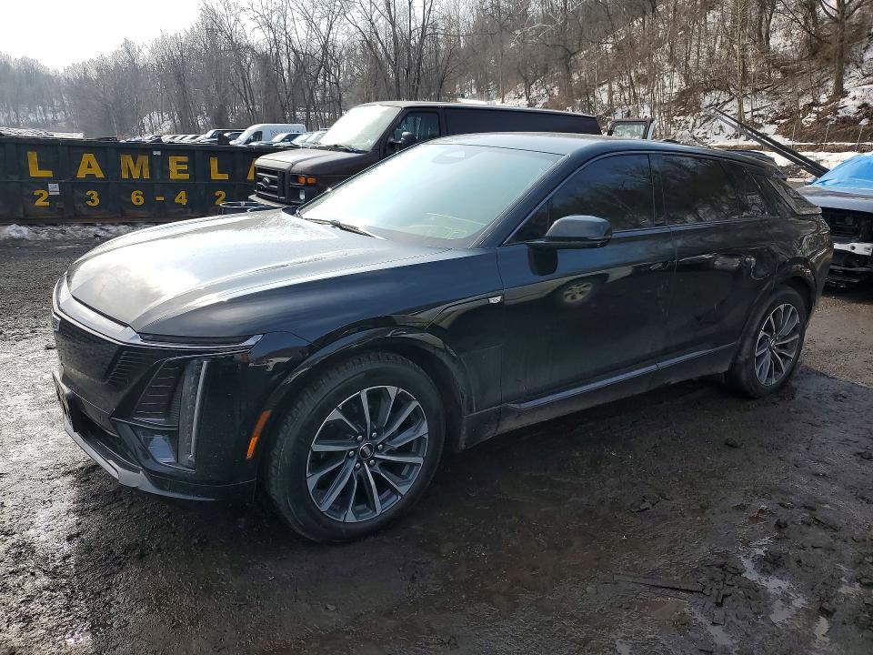 2024 Cadillac Lyriq Sport