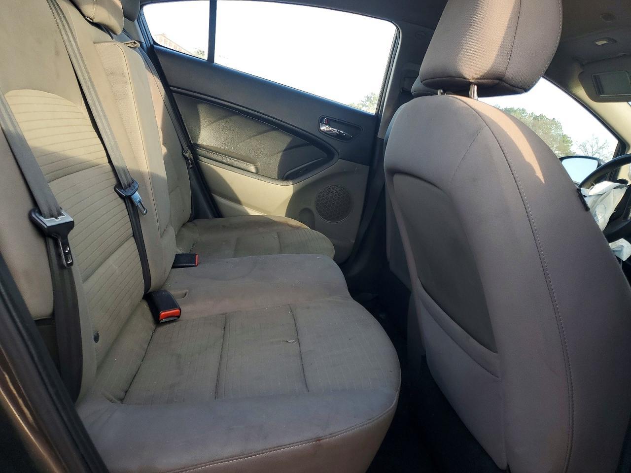 2015 KIA Forte lx