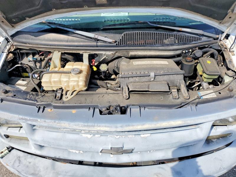 2002 Chevrolet Express G3500