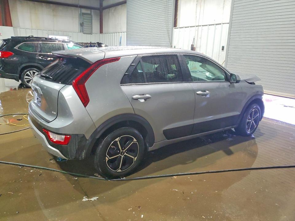 2026 KIA Niro lx