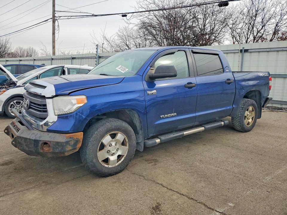 2015 Toyota Tundra SR5