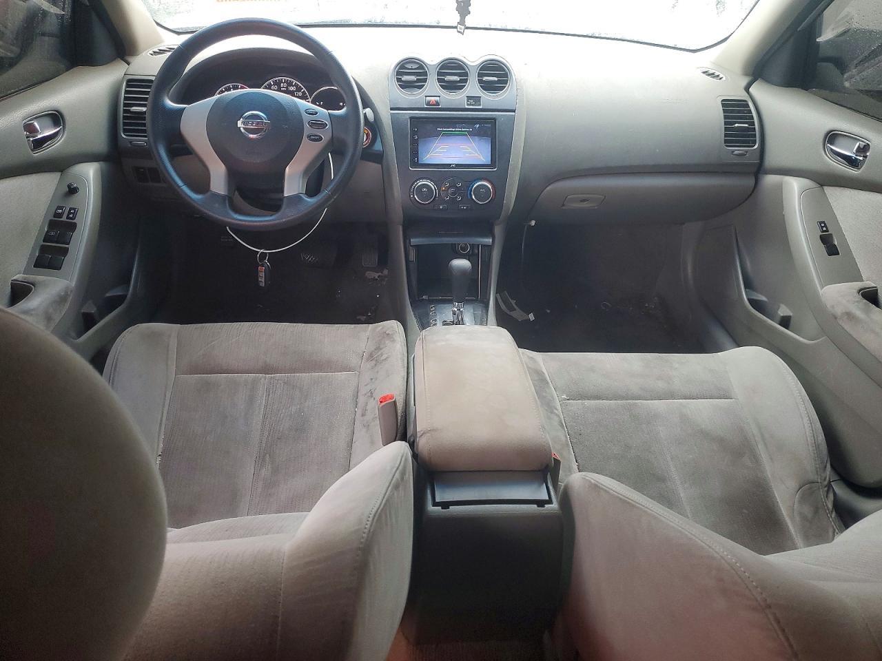 2012 Niss Altima 2.5