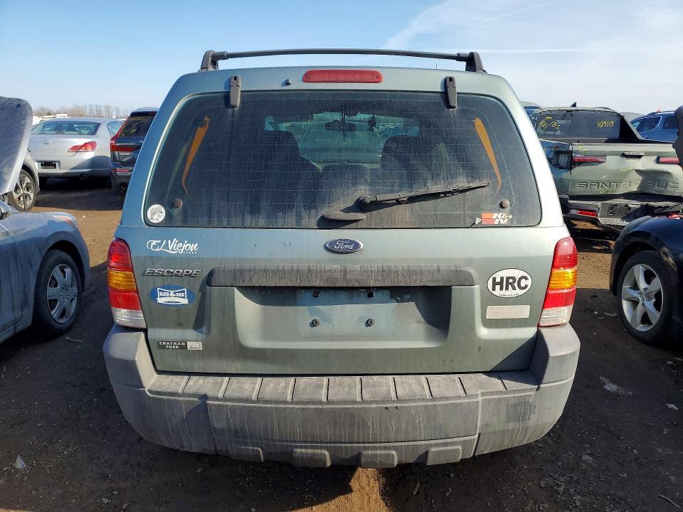 2005 Ford Escape xls