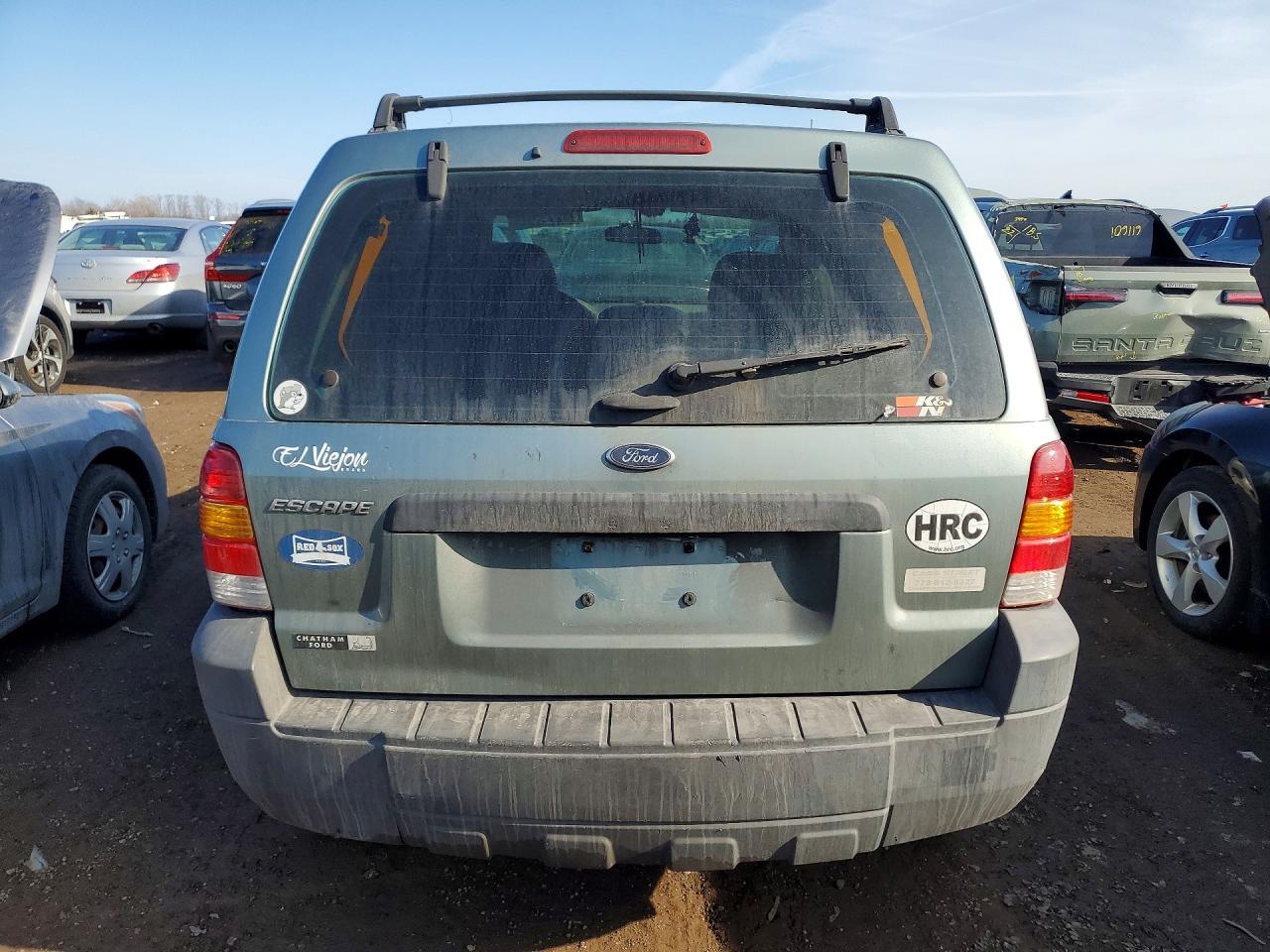 2005 Ford Escape xls