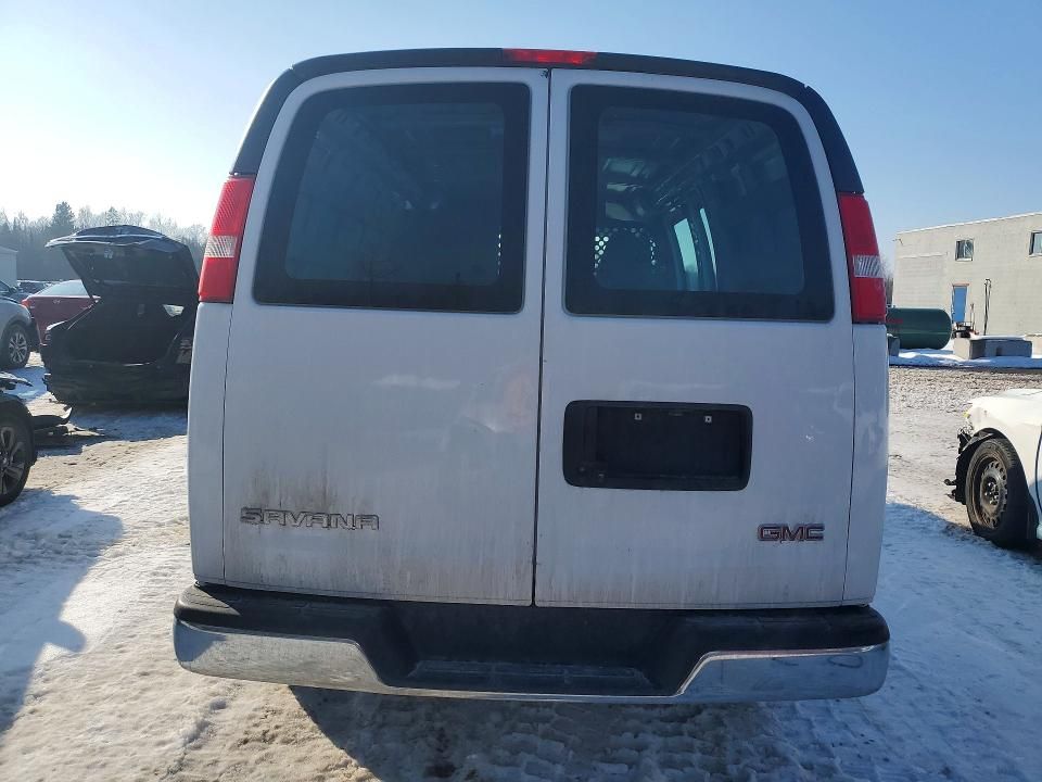 2023 GMC Savana G2500