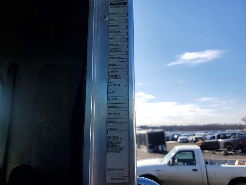 2010 Kenworth Constructi-Semi Truck