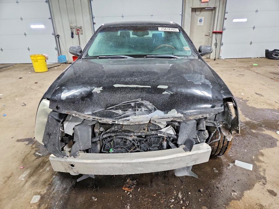 2005 Cadillac STS