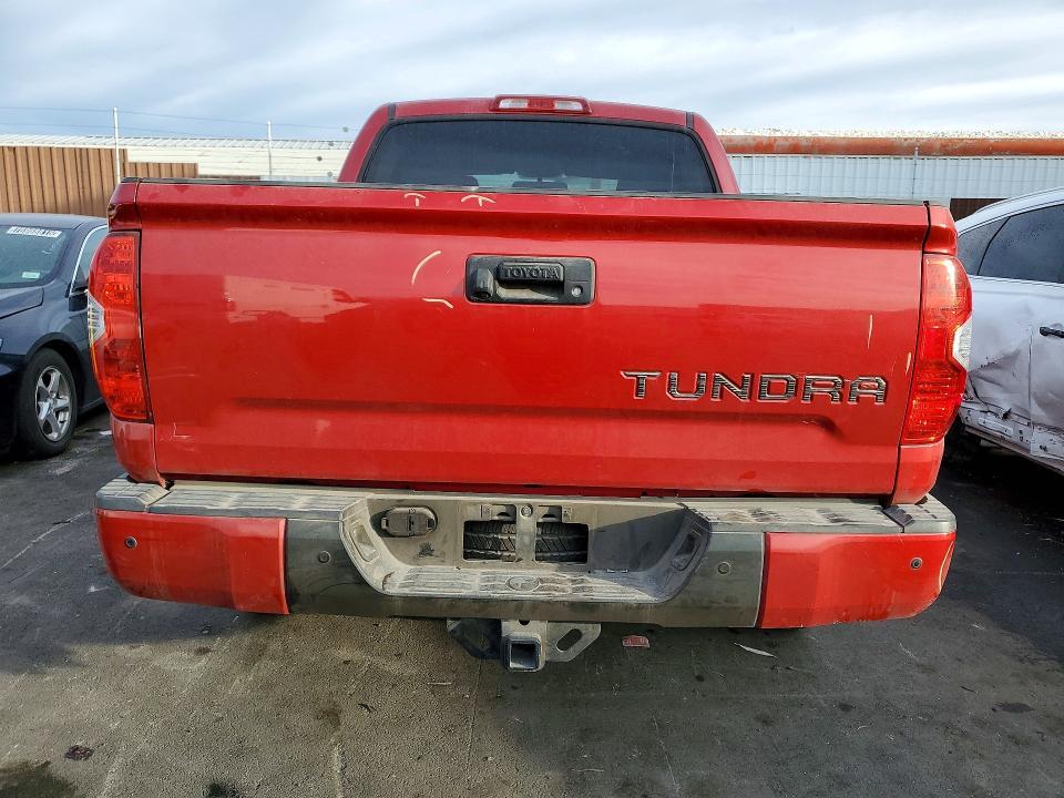 2016 Toyota Tundra Crewmax SR5