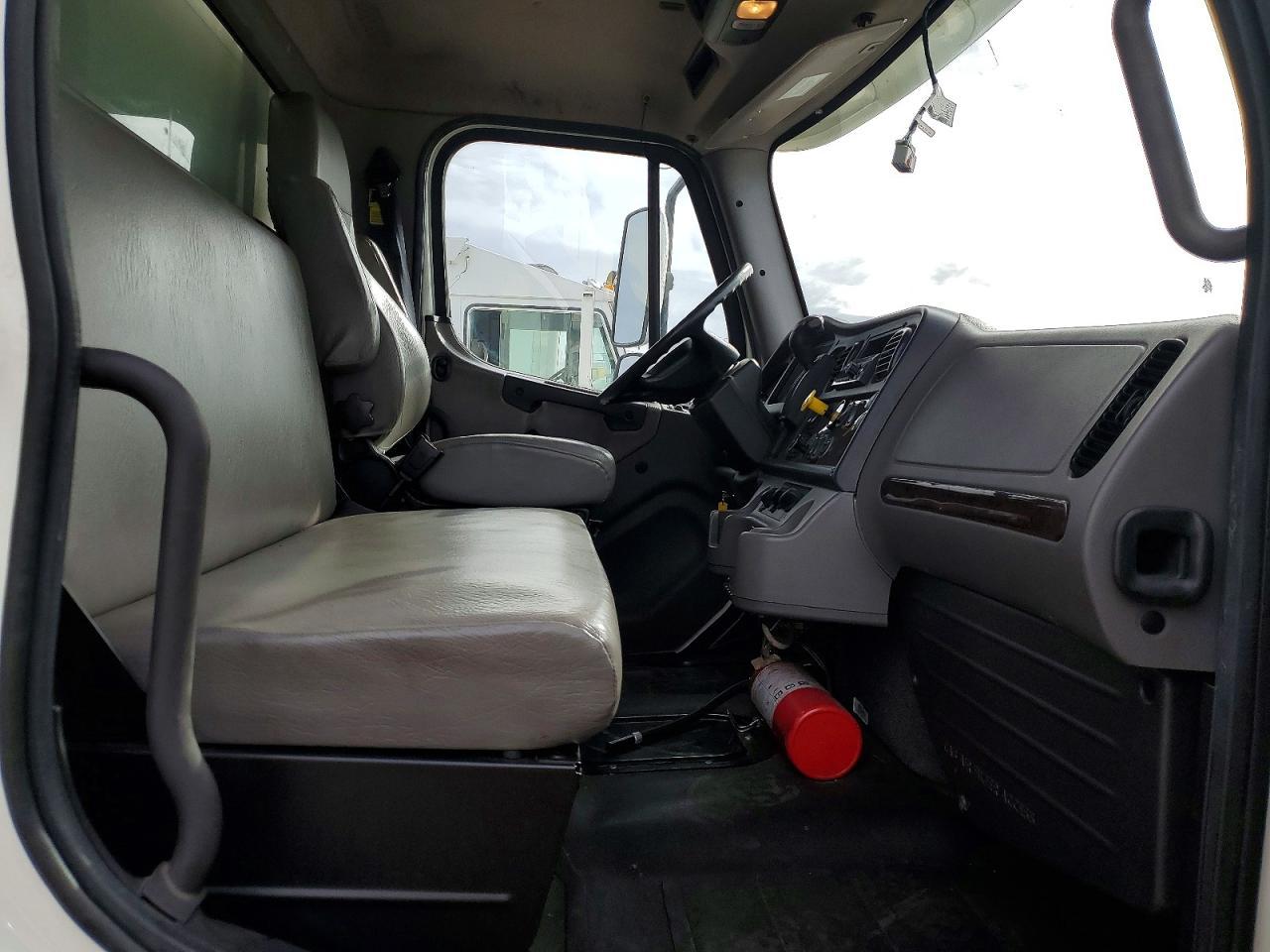 2020 Freightliner Business Class M2 Refrigerated BOX Truck