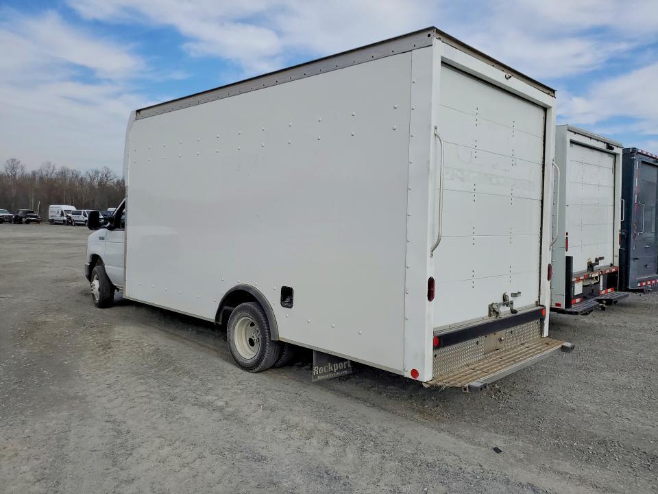 2021 Ford E450 Delivery van