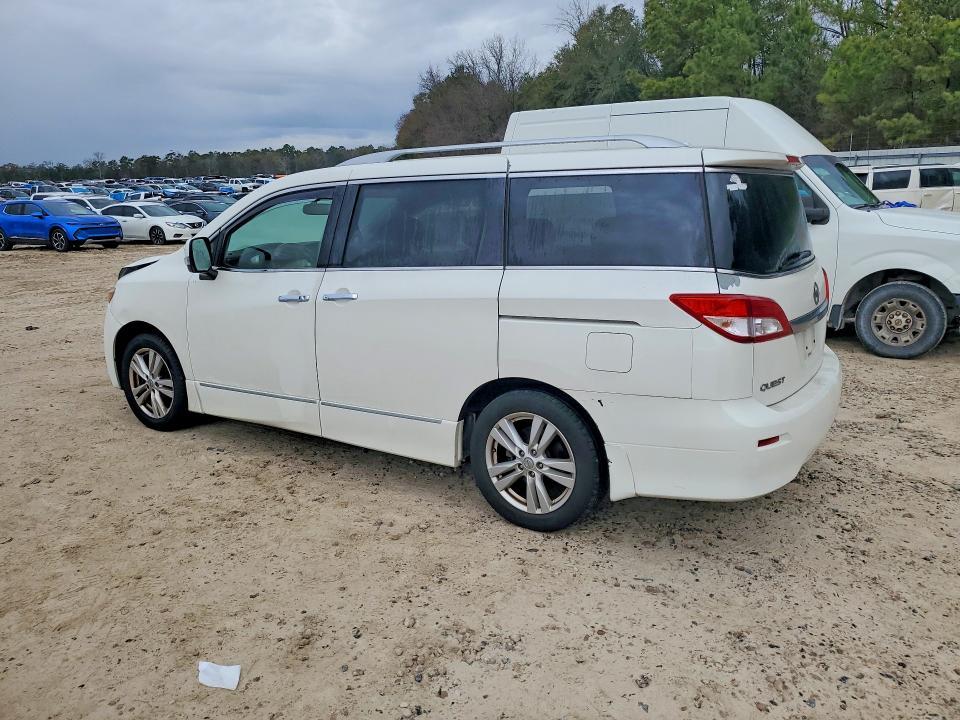 2015 Nissan Quest s