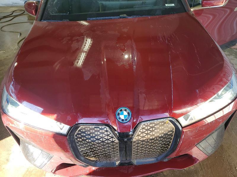 2024 BMW IX xDrive50