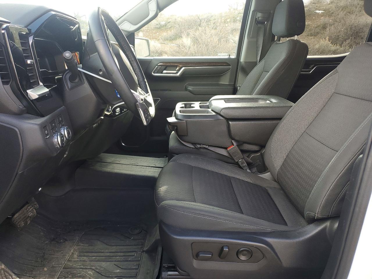 2023 GMC Sierra K1500 SLE