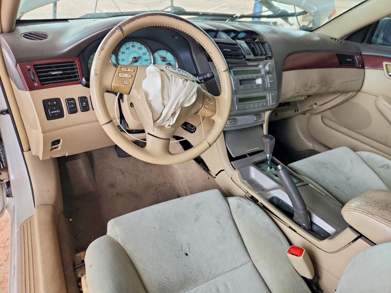 2004 Toyota Camry Solara se
