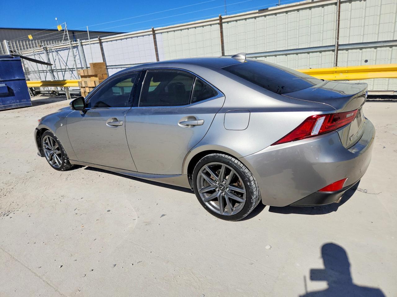 2015 Lexus IS