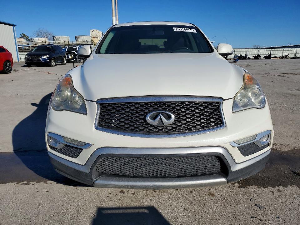 2017 Infinity Qx50 Base