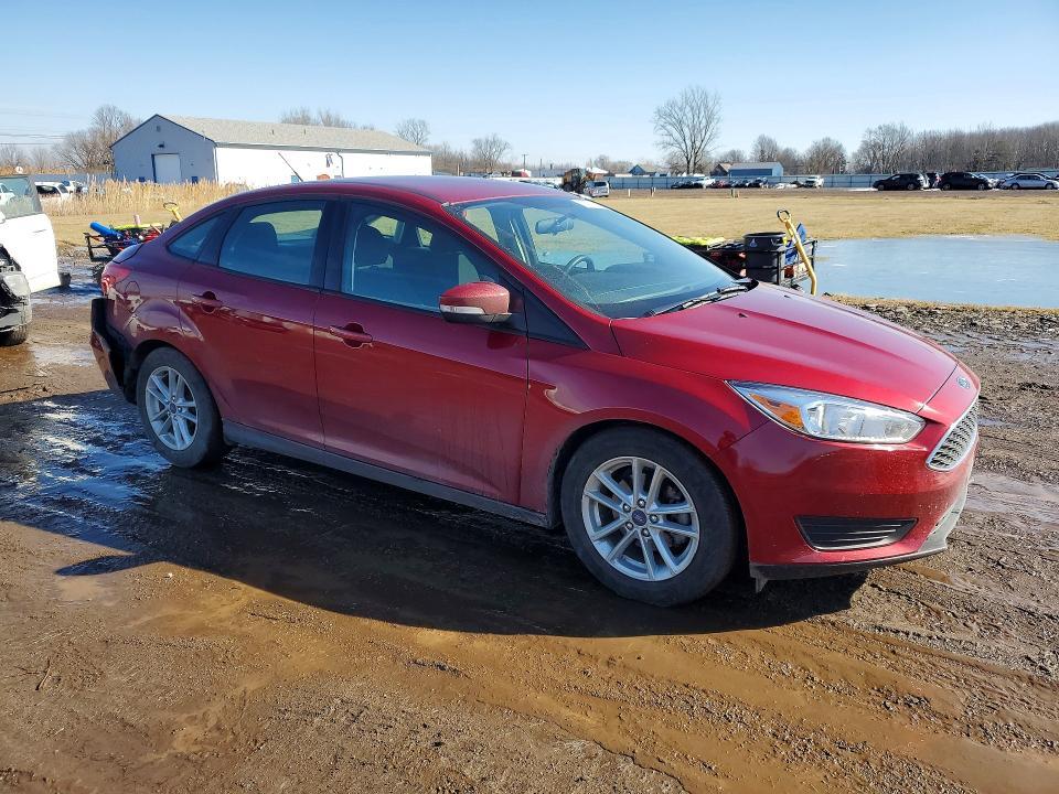 2016 Ford Focus se