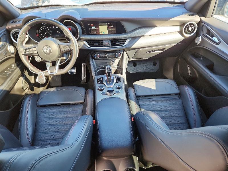 2024 Alfa Romeo Stelvio ti