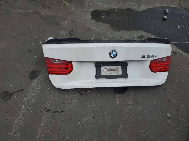 2014 BMW 328 i