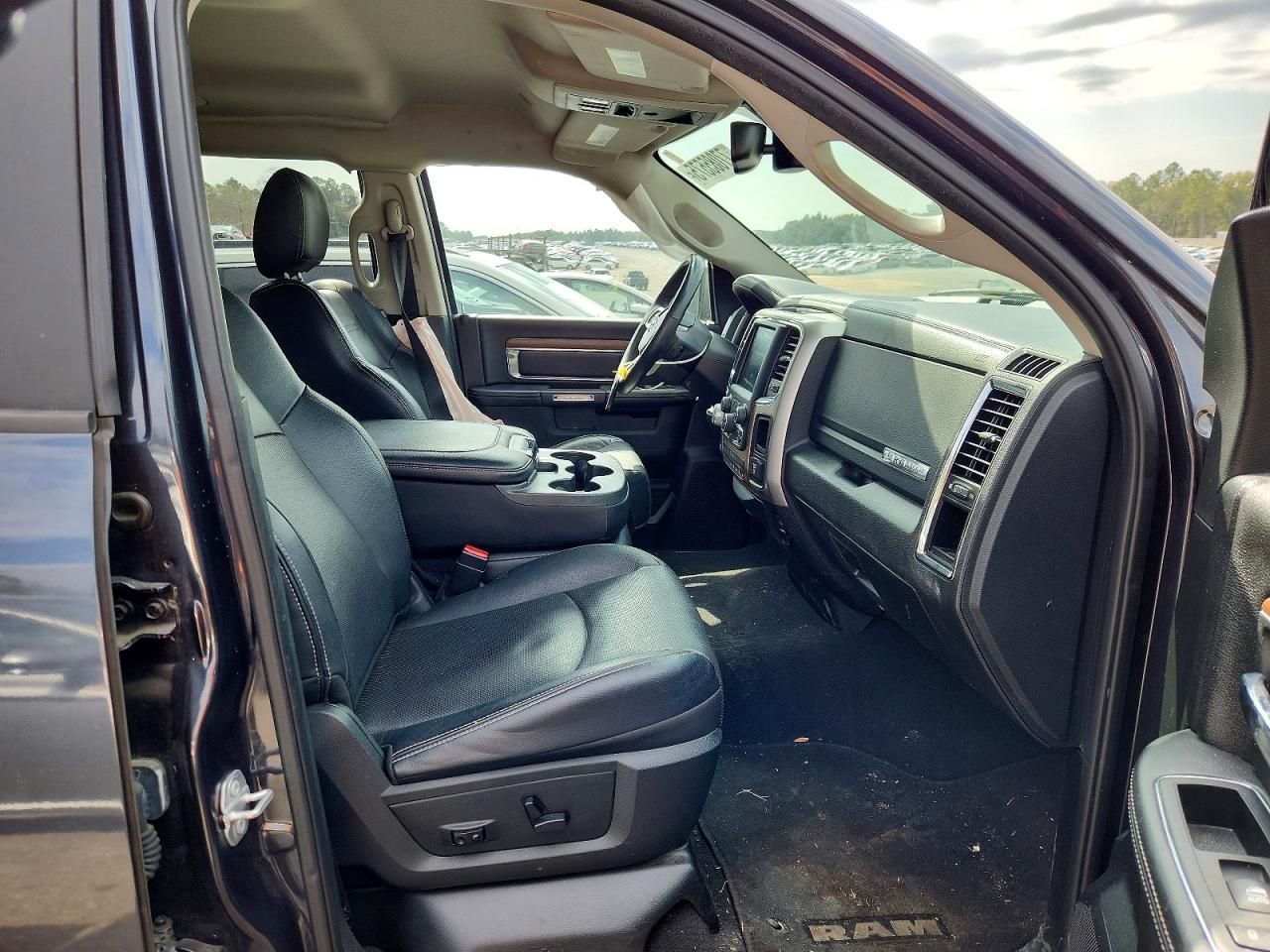 2017 Dodge 1500 Laramie