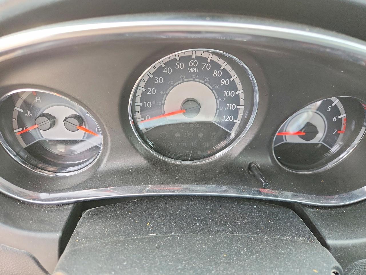 2013 Chrysler 200 Touring