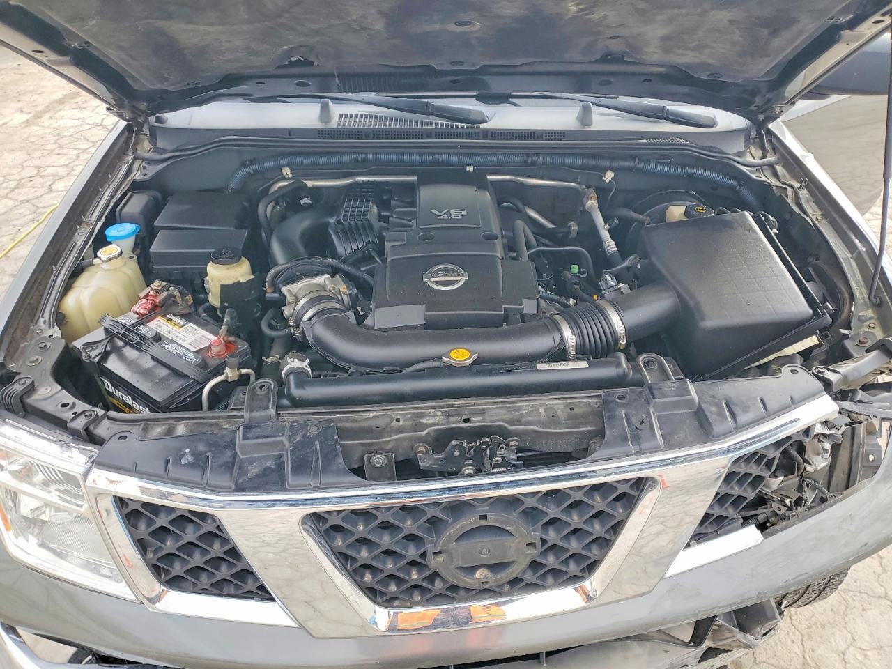 2005 Nissan Frontier SE