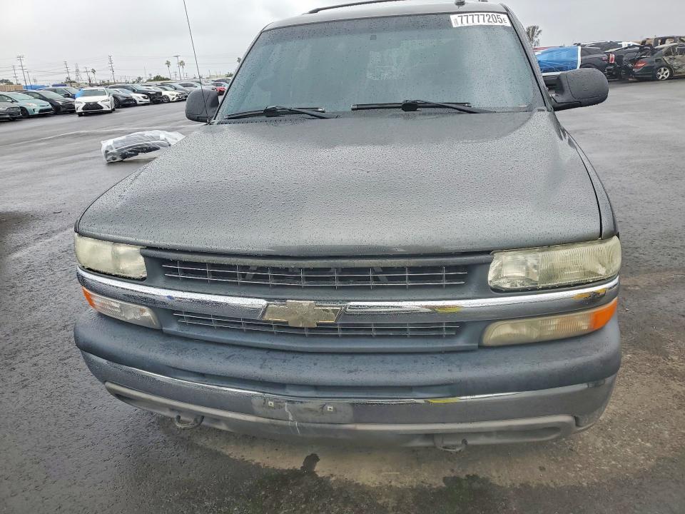 2002 Chevrolet Suburban C1500