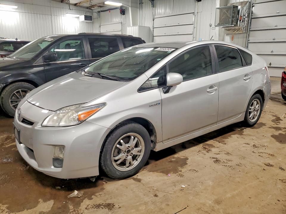 2010 Toyota Prius ii