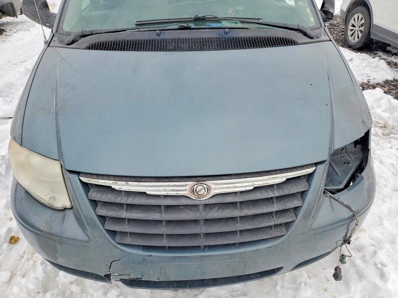 2007 Chrysler Town & Country lx