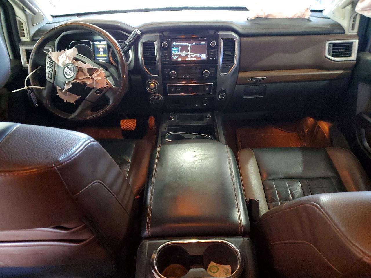 2016 Nissan Titan XD SL