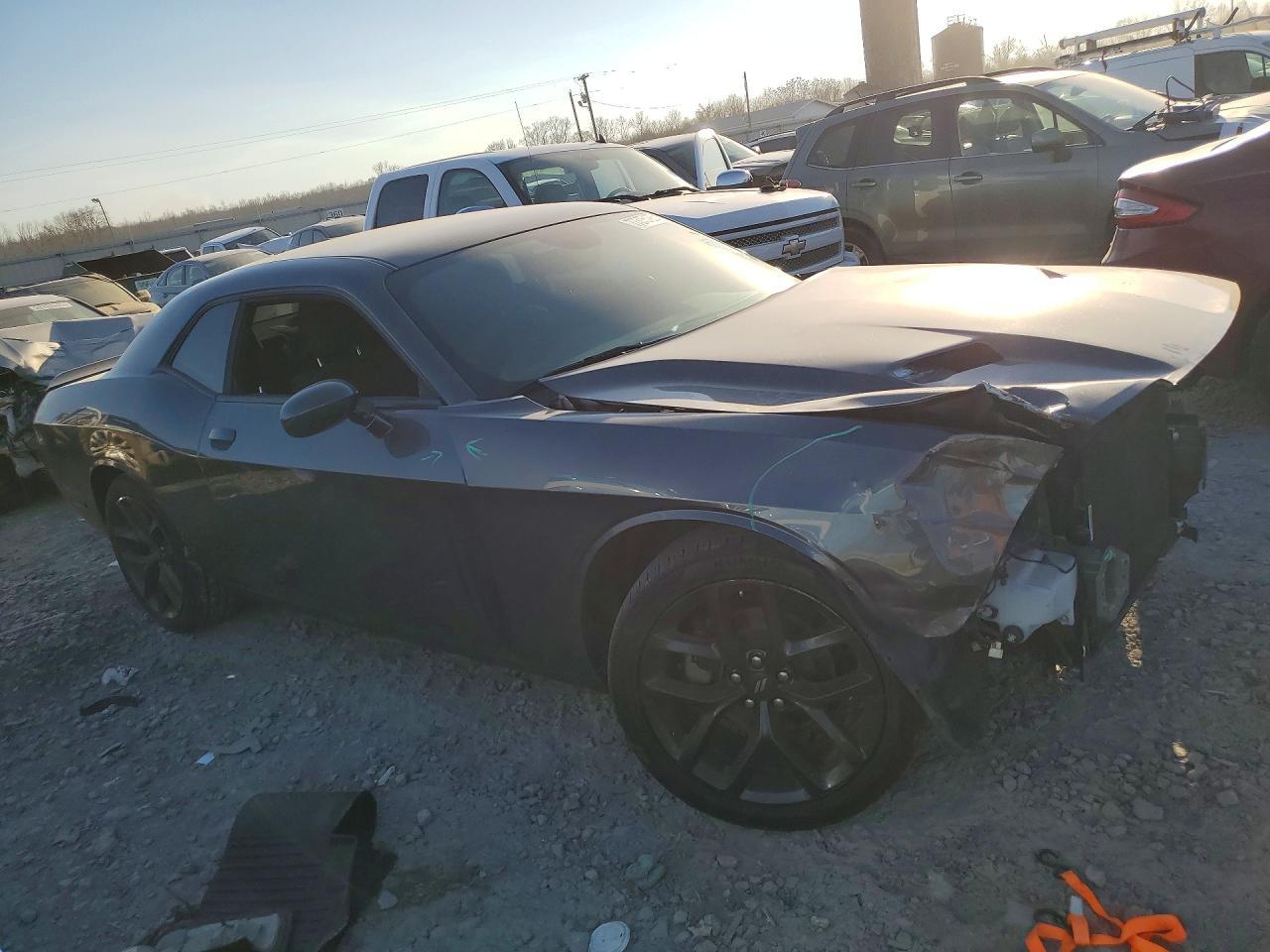 2022 Dodge Challenger sxt