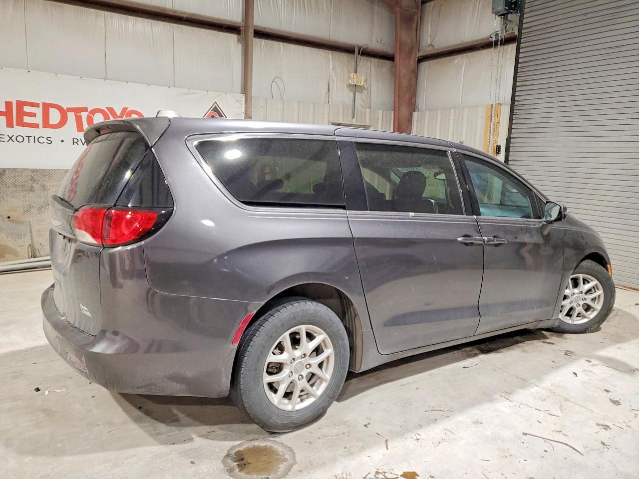 2017 Chrysler Pacifica Touring