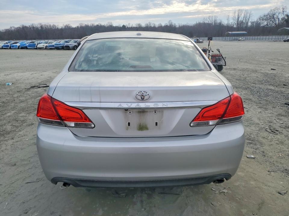 2011 Toyota Avalon Base