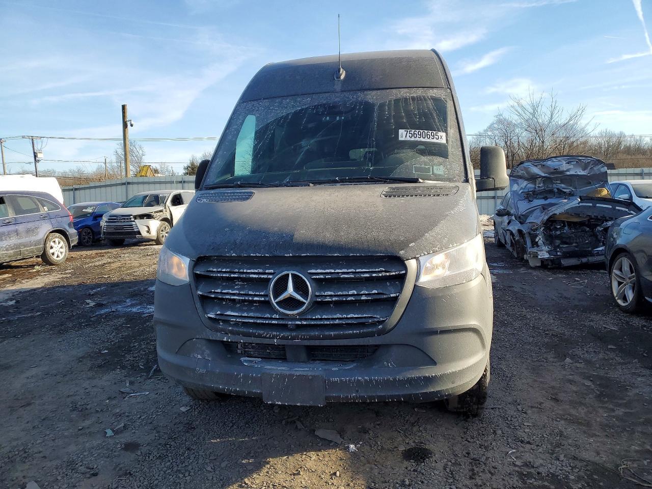 2024 Mercedes-Benz Sprinter 2500
