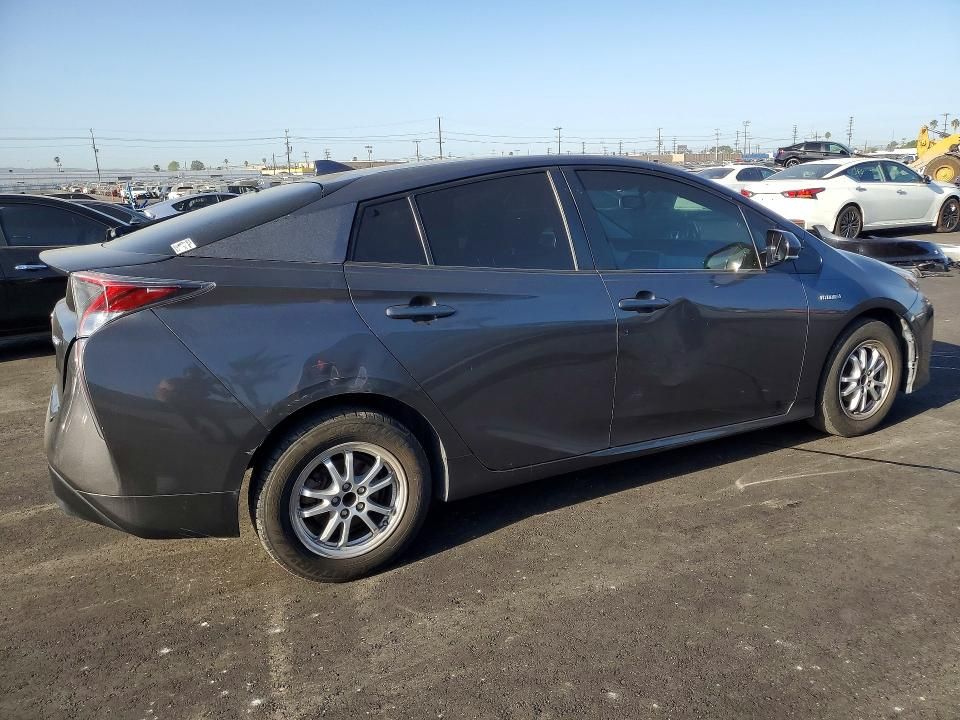 2016 Toyota Prius